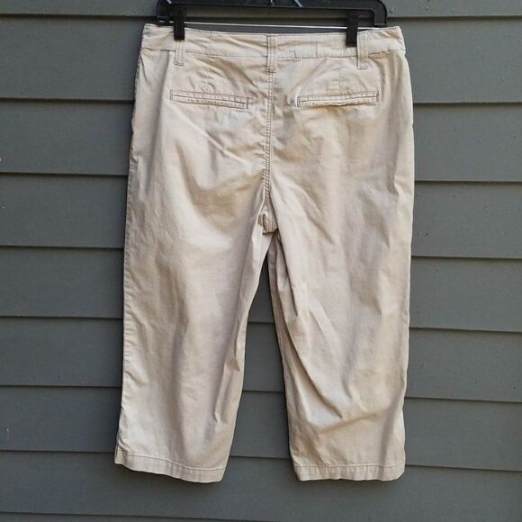 Sonoma Tan Capri Pants size 8 - Picture 4 of 9